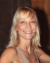 min Zohra B